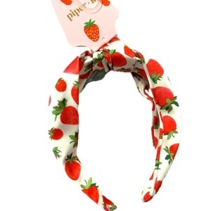 🍓 🔹️Piper K 🔹️Beautiful Strawberry Satin Headband 🍓